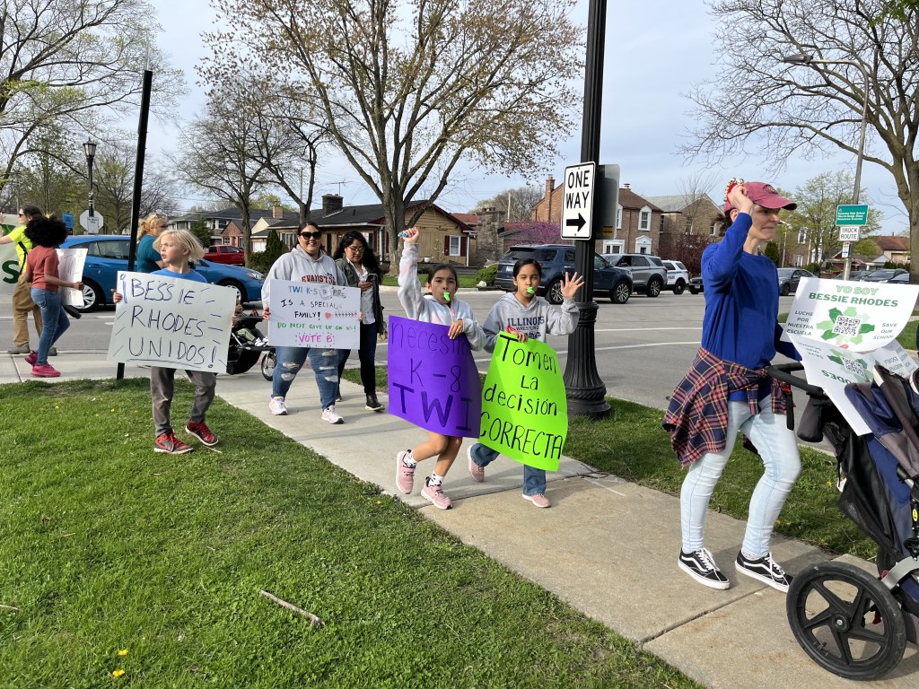 Northwestern News Network Coverage on Bessie Rhodes Parents March on April 22nd | Reportaje de Northwestern News Network Sobre la Marcha de Padres de Bessie Rhodes el Pasado 22 de&nbsp;Abril